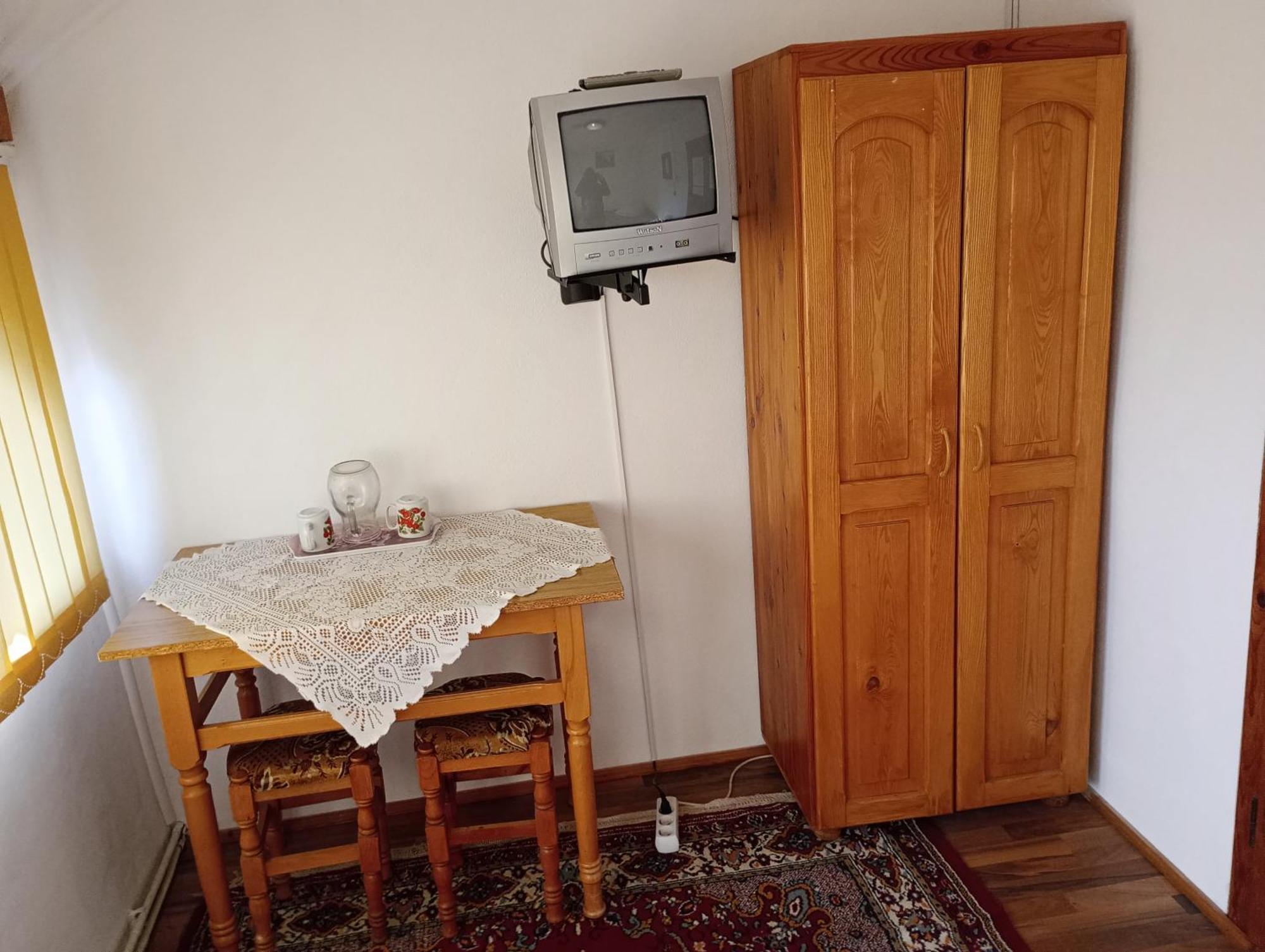 Pensiunea Irina 1 Si 2 Zărneşti Exterior foto